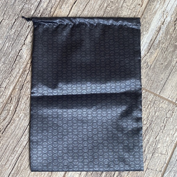 Philipp Plein denim shorts size 26 - Picture 15 of 15